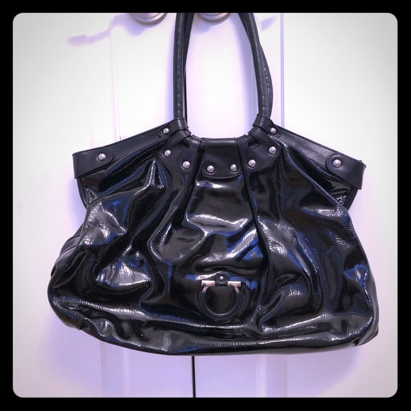 Salvatore Ferragamo Black Patent leather bag - Picture 4 of 8